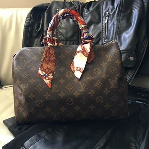 Authentic Louis Vuitton speedy 30